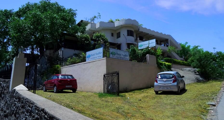 Hotel Sudhir New, Mount Abu 1